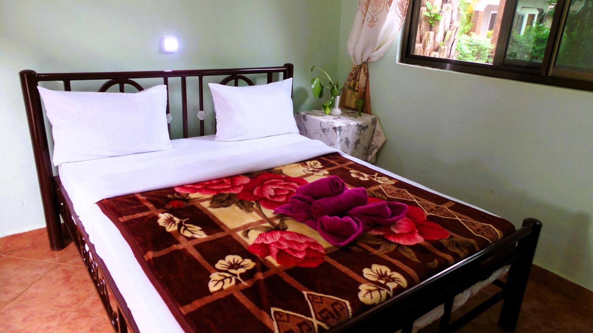 Home Feeling Neneu Lodge Moshi Exterior photo